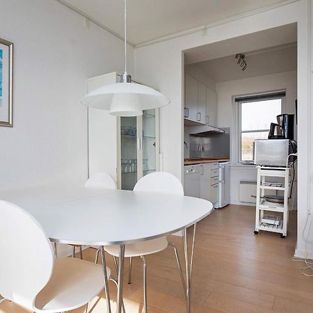 4 Person Holiday Home On A Holiday Park In Borre Exteriör bild